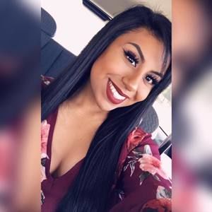 Meet your Posher, Carla